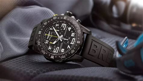 It's all about the black mesh Breitling 